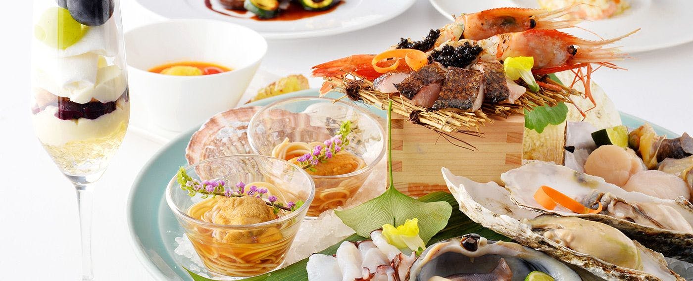 名物シーフードプラッターのディナーコース