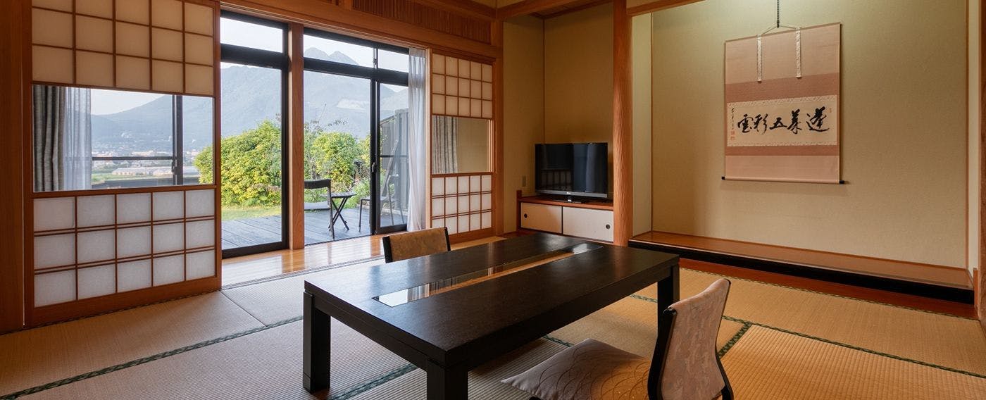 Yufuin Onsen Higashi Shouan