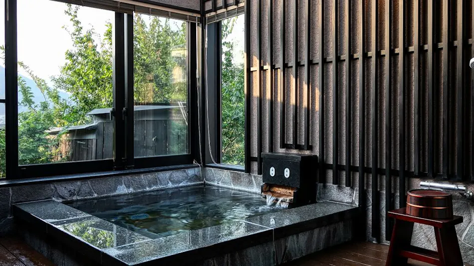 Yufuin Onsen Higashi Shouan