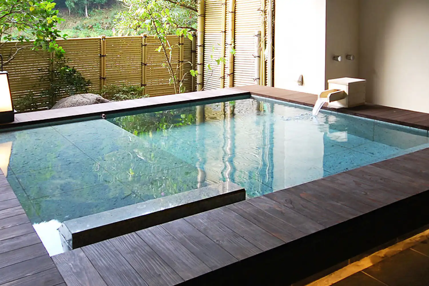 น้ำพุร้อน