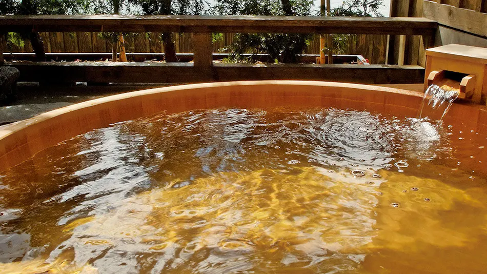 Hokkaido Lakeside Hotel Suimeikaku Private hot spring inn