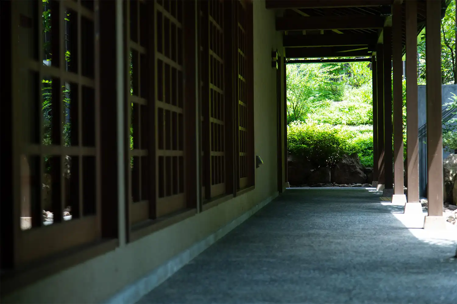 ภายนอกอาคาร