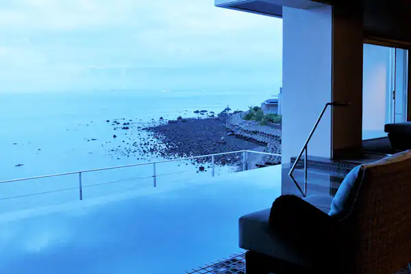 อาคารว่าง ประเภท PS ภาพสระว่ายน้ำ