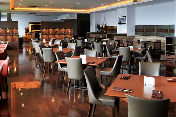 ภายในอาคารทะเล Sweet Basil