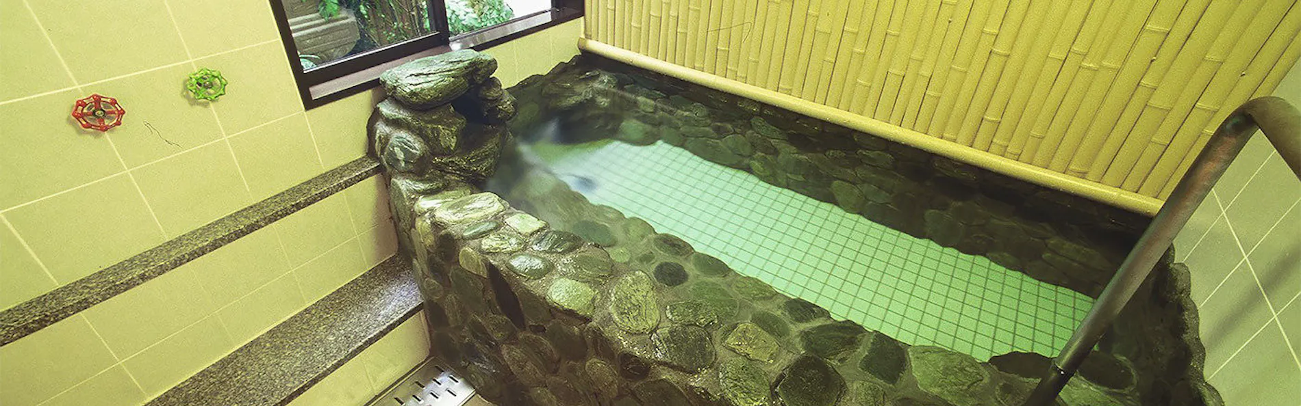 湯田温泉ユウベルホテル松政