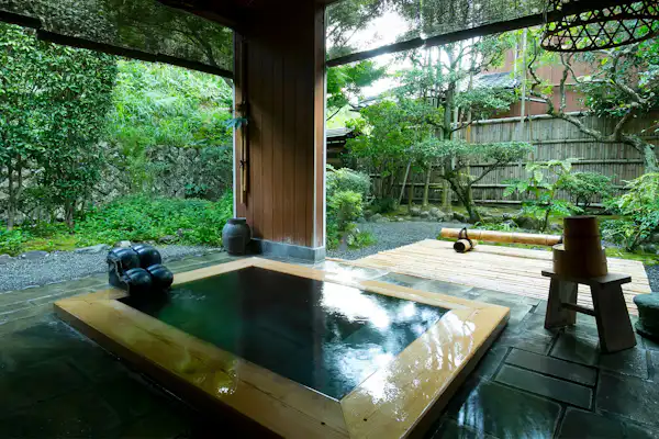 น้ำพุร้อน