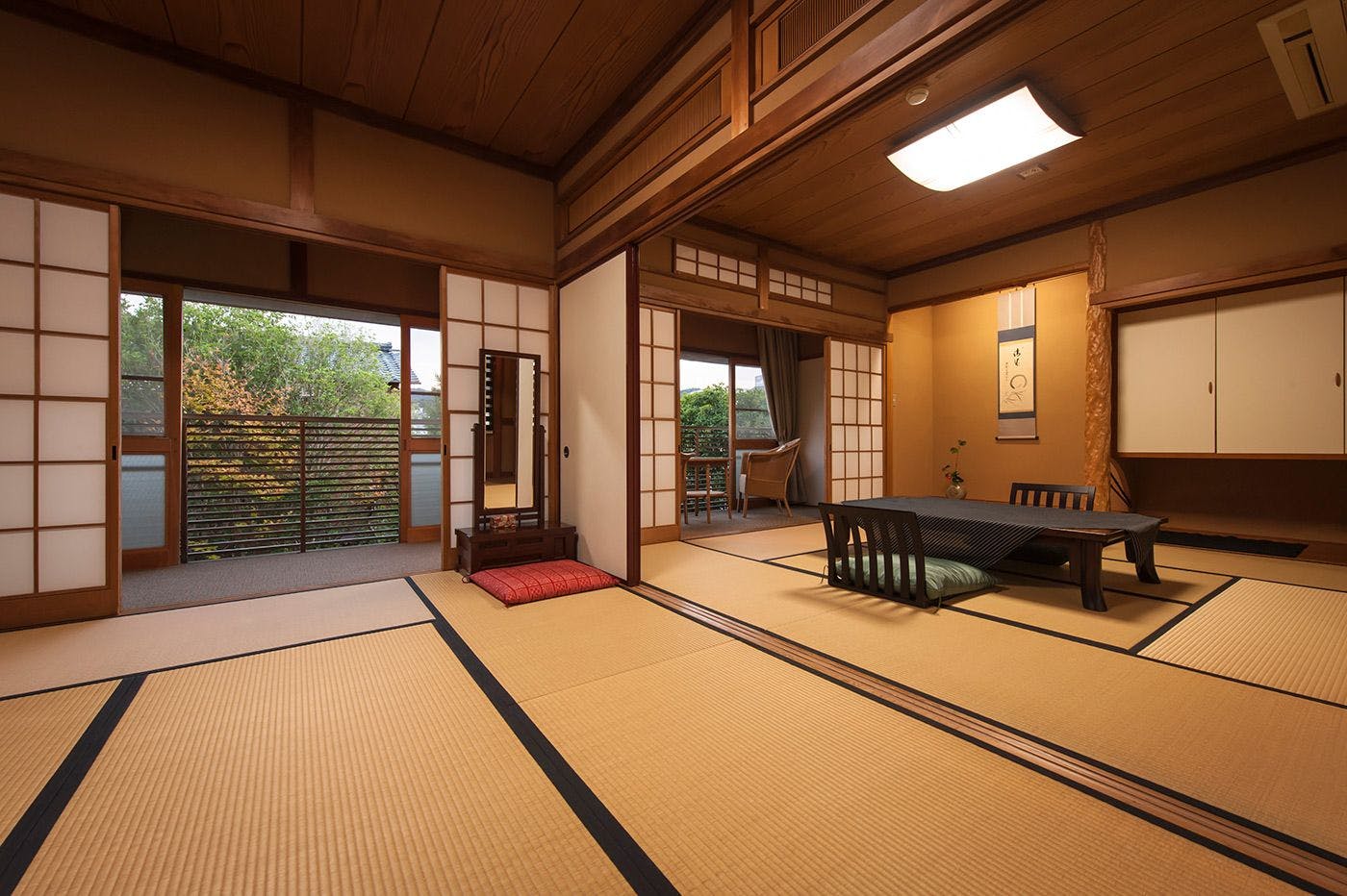 【一棟貸しの宿】割烹旅館　新叶