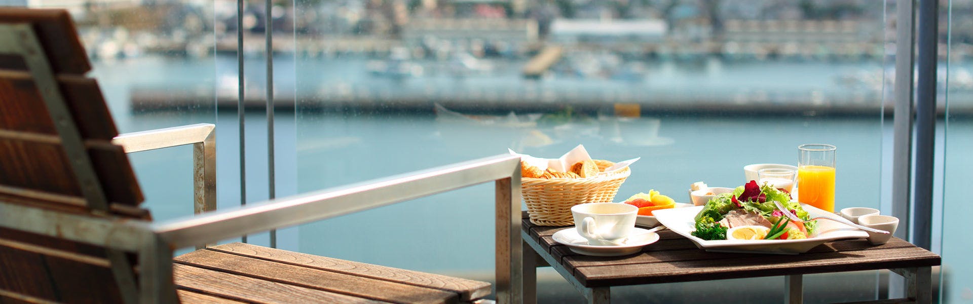 テラス朝食