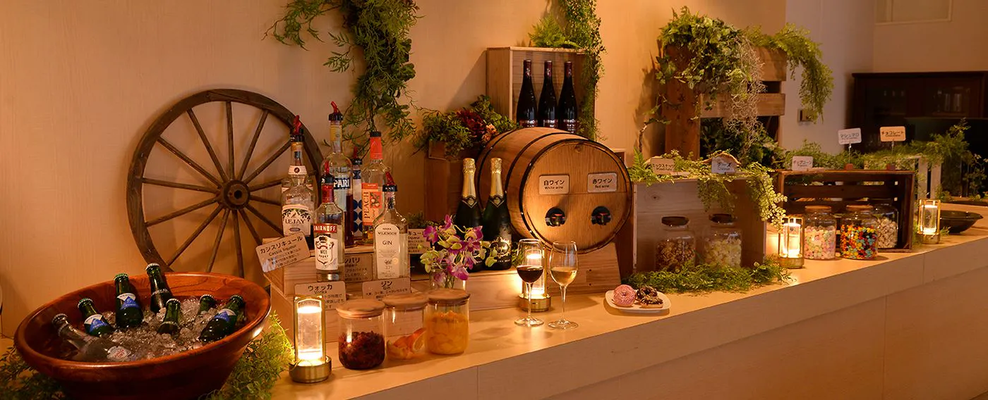 ナイトラウンジ