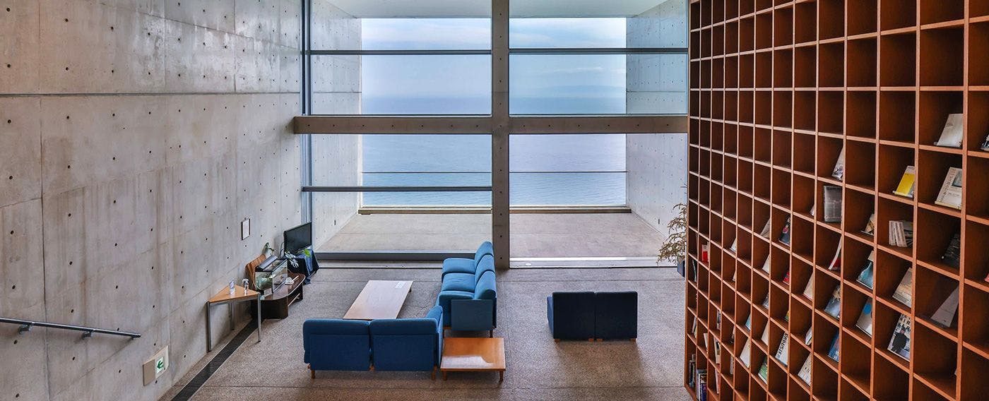 由安藤忠雄設計的度假屋。