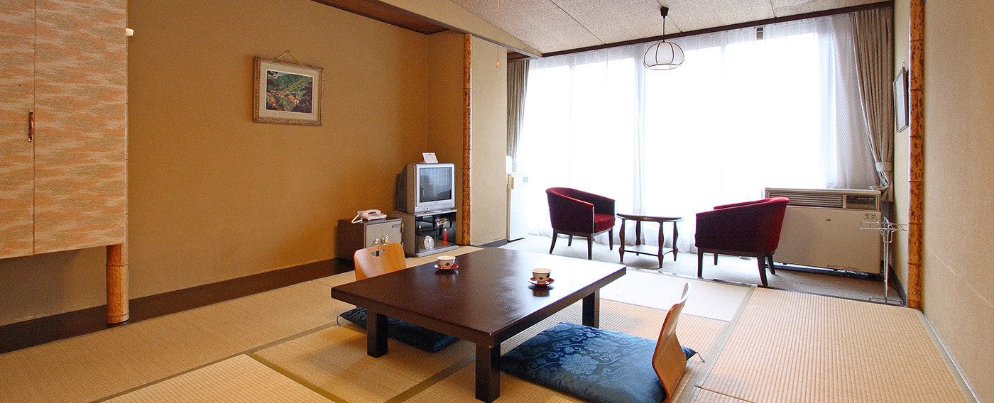 Kamimaki Onsen Tatsumikan