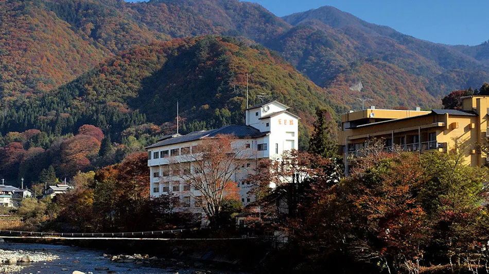 Kamimaki Onsen Tatsumikan
