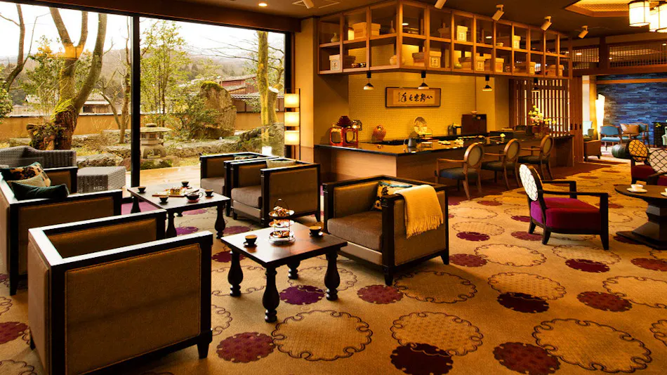 Kanazawa Yuwaku Onsen Hyakurakuso