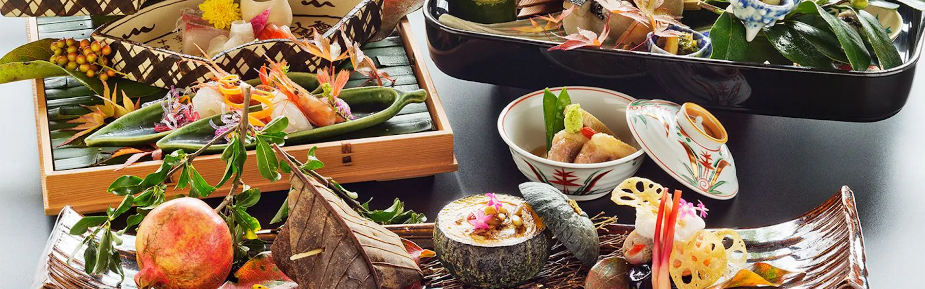 金沢湯涌温泉 百楽荘