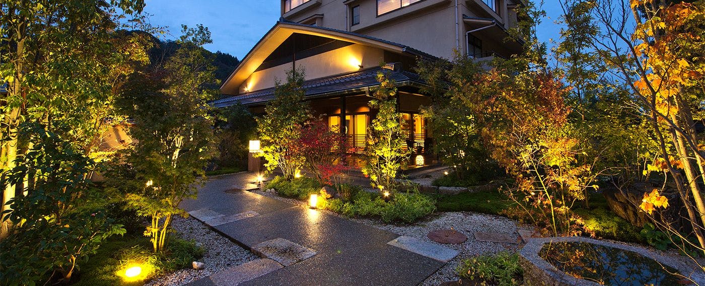 Kanazawa Yuwaku Onsen Hyakurakuso