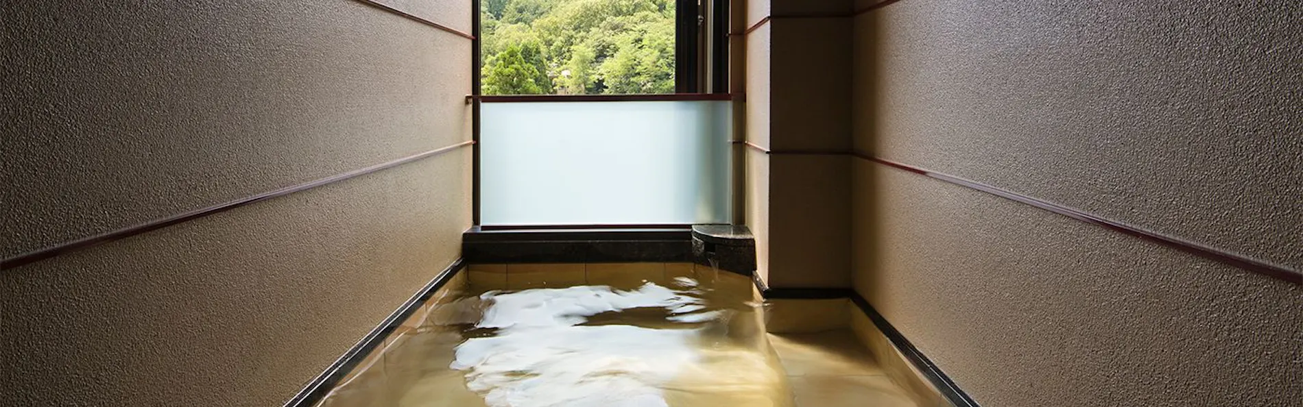 金沢湯涌温泉 百楽荘