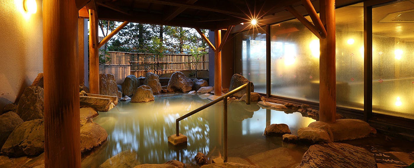 22年最新 草津温泉 ホテルニュー紅葉を見た人におすすめの露天風呂が人気の宿ランキング Yahoo トラベル