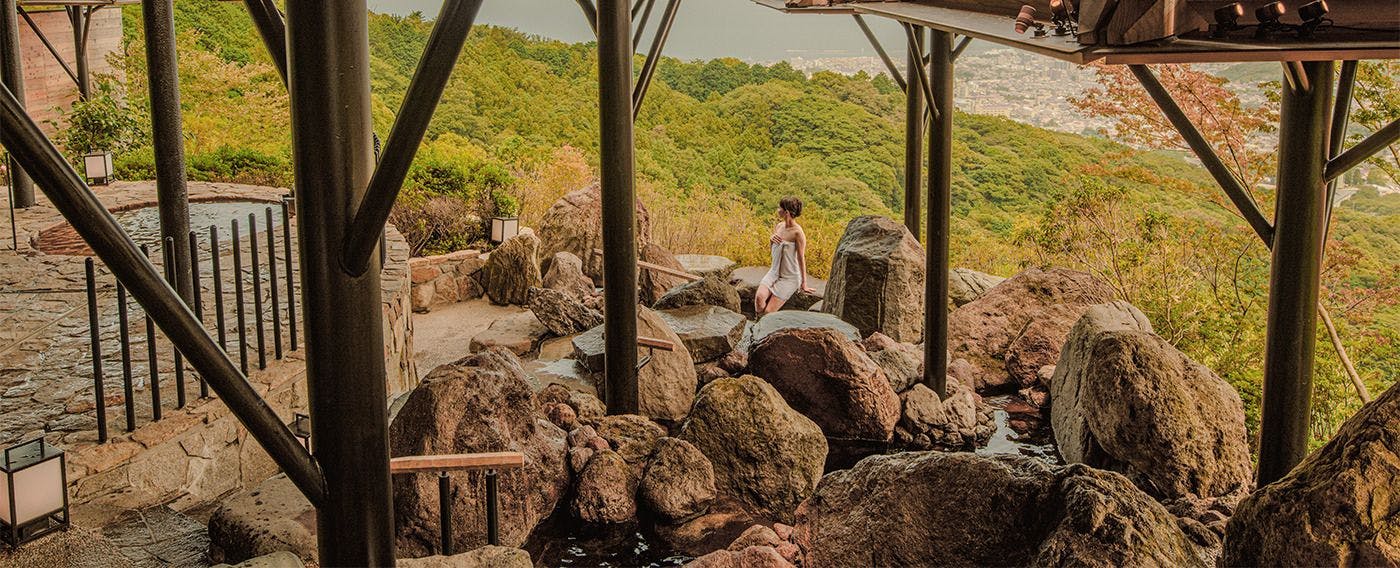 露天浴池・温泉