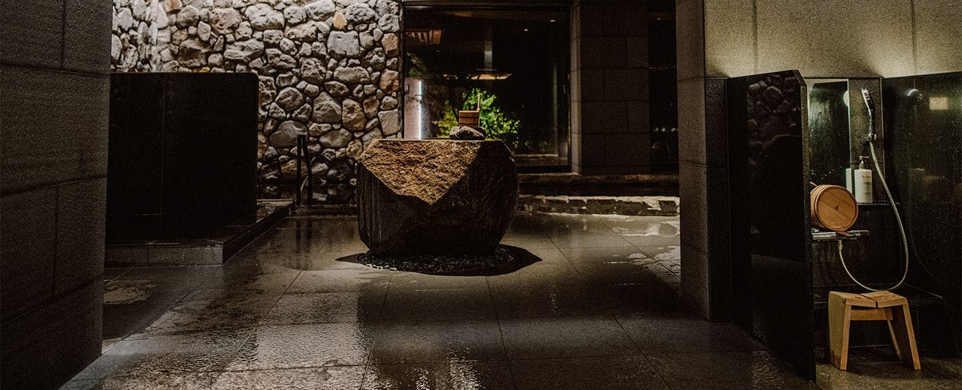 露天浴池・温泉