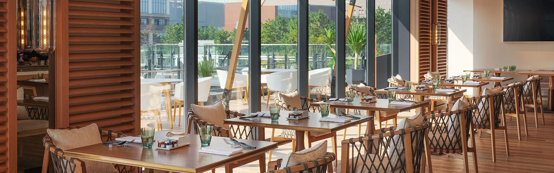 インターコンチネンタル 横浜 Pier 8 by IHG