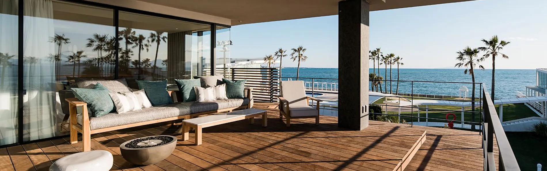 MALIBU HOTEL