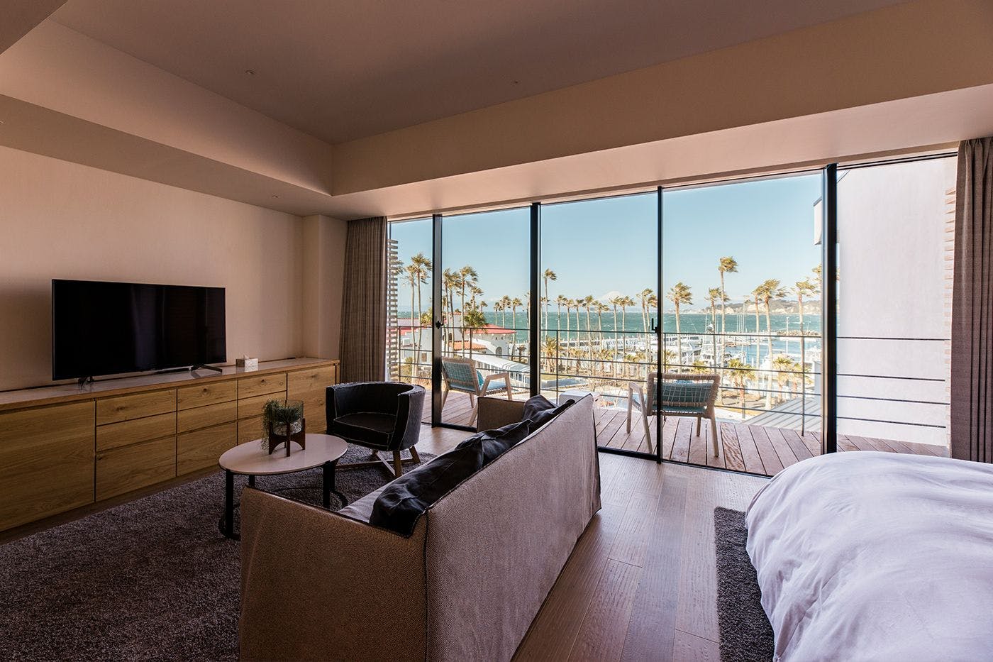 MALIBU HOTEL