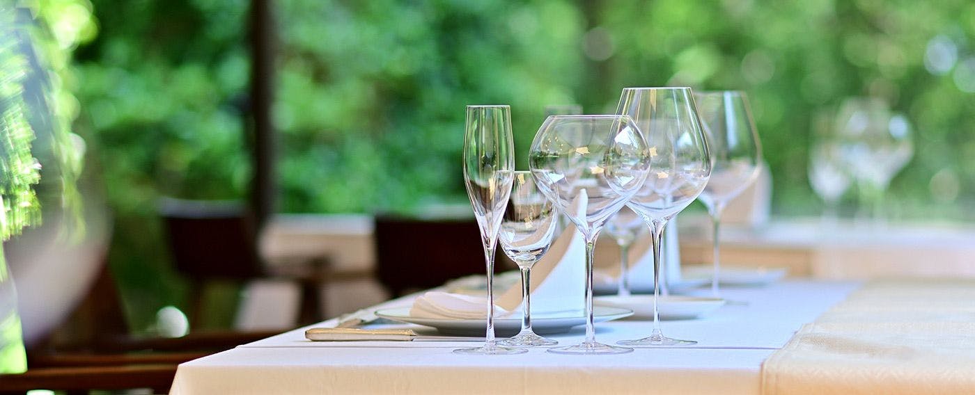 国立公園の広大な森に佇む7室だけの隠れ宿