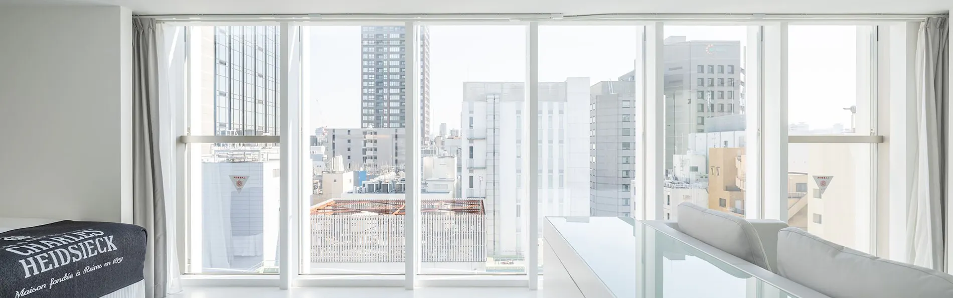 Cuvee J2 Hotel Osaka by 温故知新