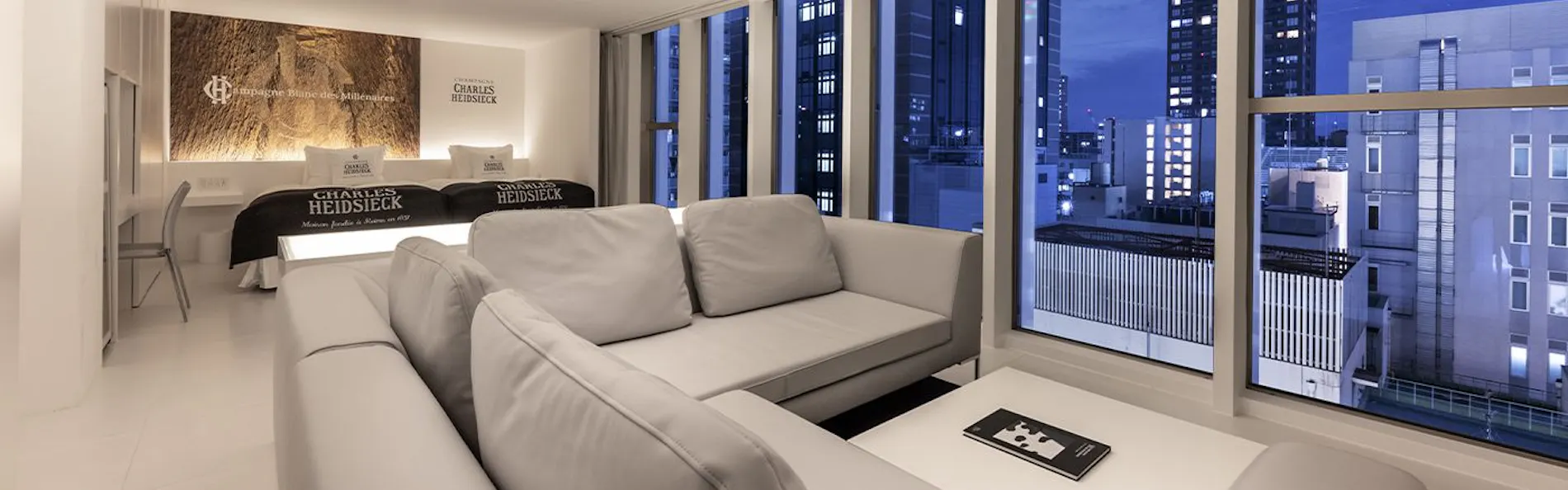 Cuvee J2 Hotel Osaka by 温故知新