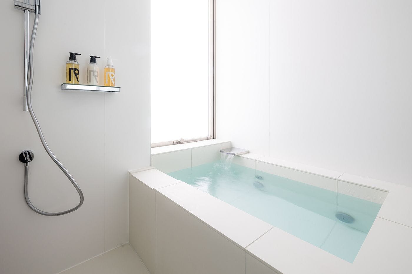 CUVEE J2 HOTEL OSAKA by Onko Chishin