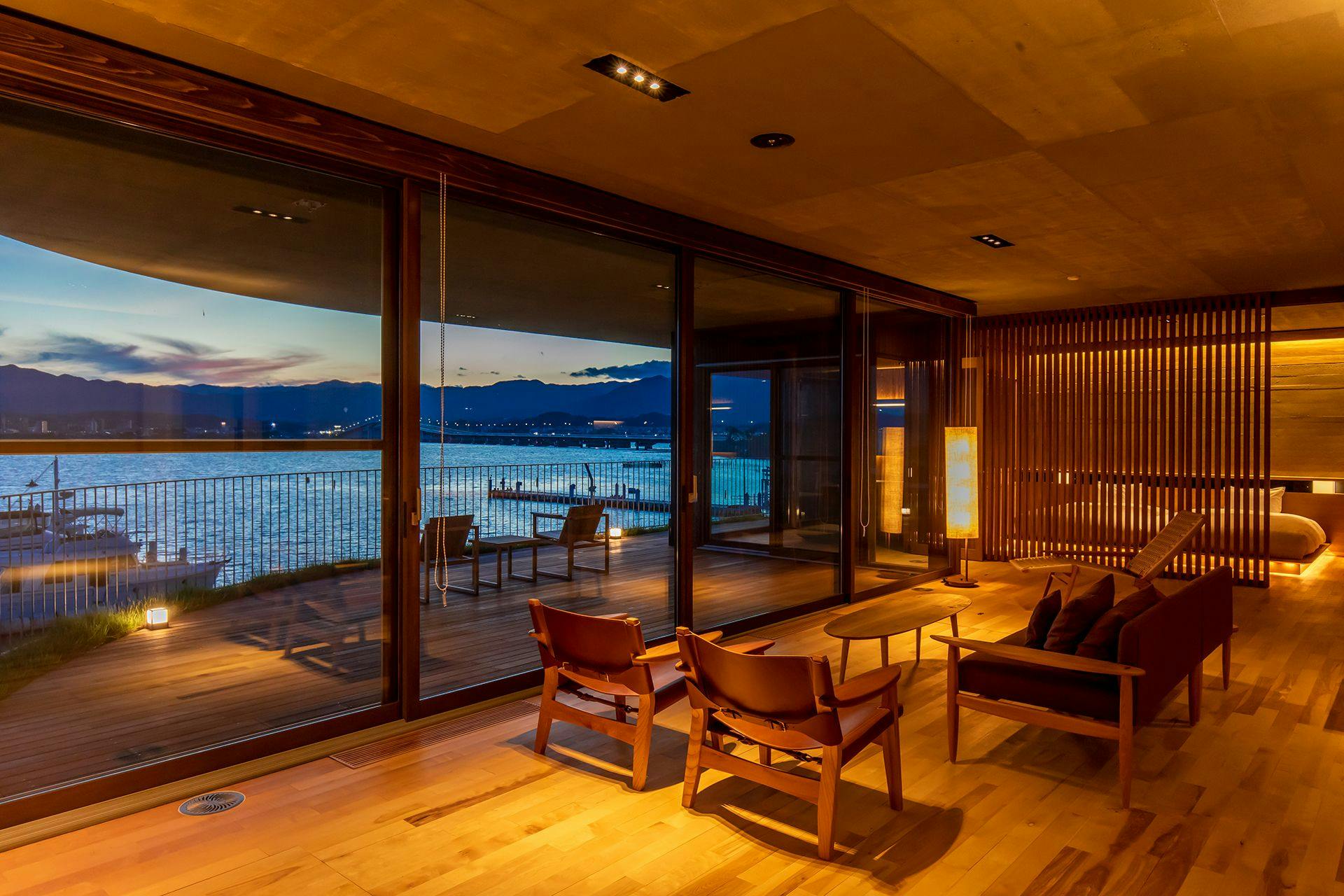 YANMAR SUNSET MARINA CLUBHOUSE & HOTEL