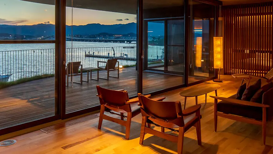 YANMAR SUNSET MARINA CLUBHOUSE & HOTEL