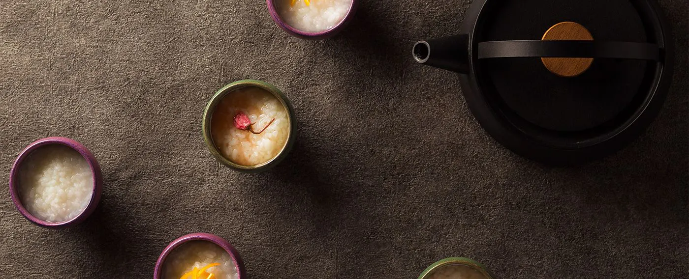 温泉ラウンジ 6:00~10:00/ 15:00~23:00