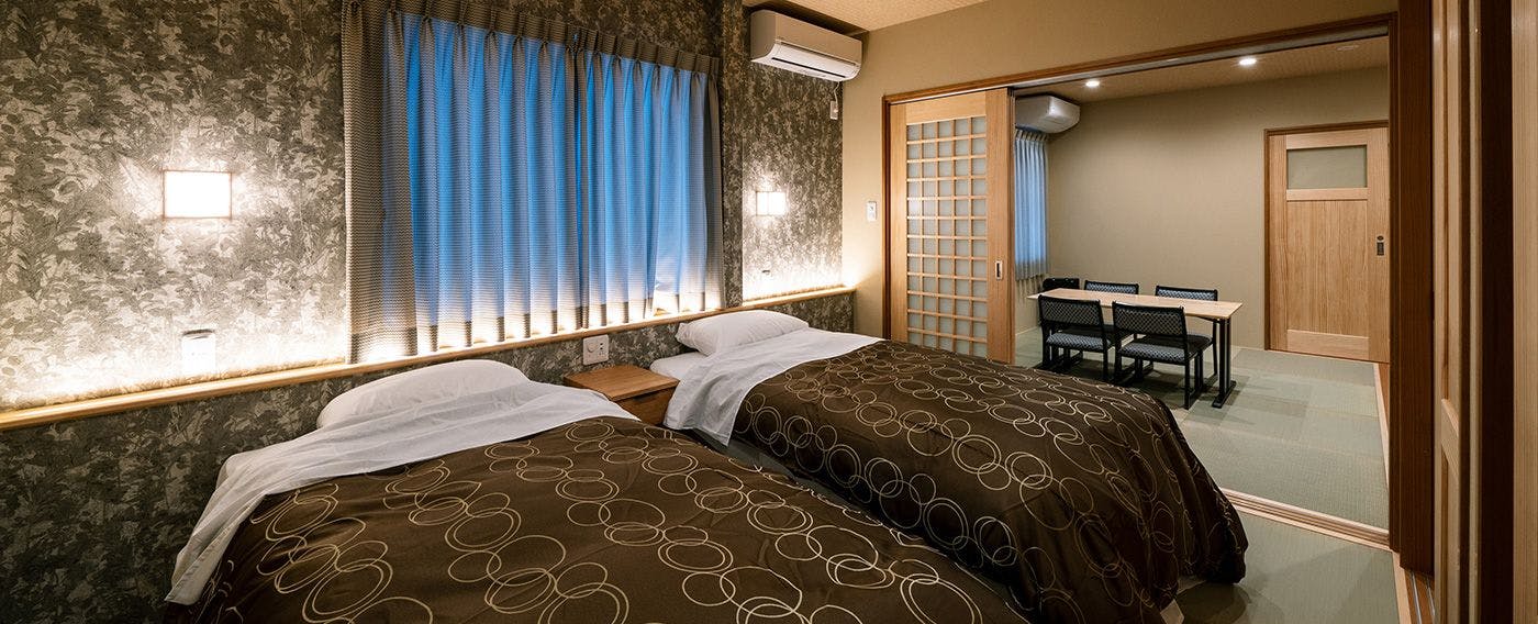 Blessings of Lake Biwa, Fisherman's Inn Funakura