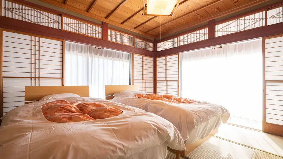 Blessings of Lake Biwa, Fisherman's Inn Funakura