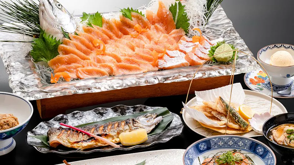 Blessings of Lake Biwa, Fisherman's Inn Funakura
