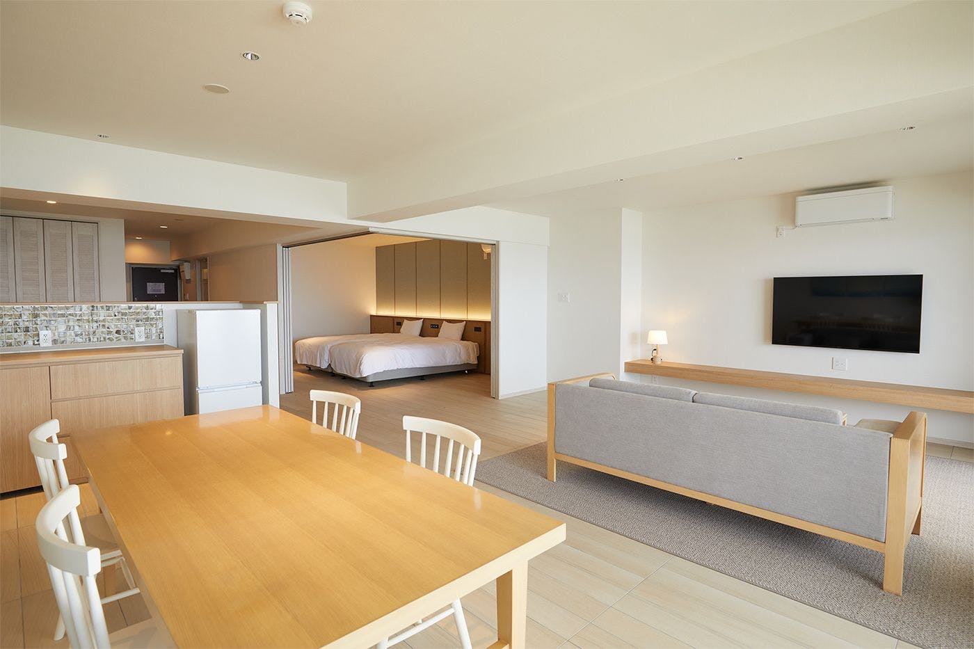 LAZOR SEA RESORT (formerly: Morimar Resort Hotel)