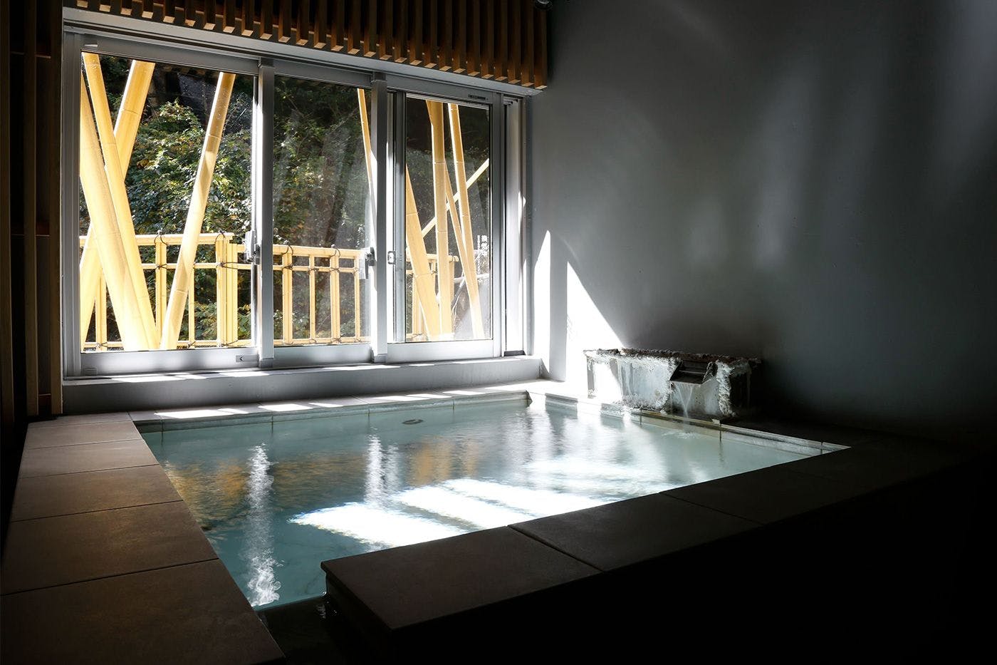Shima Onsen Hinatamikan