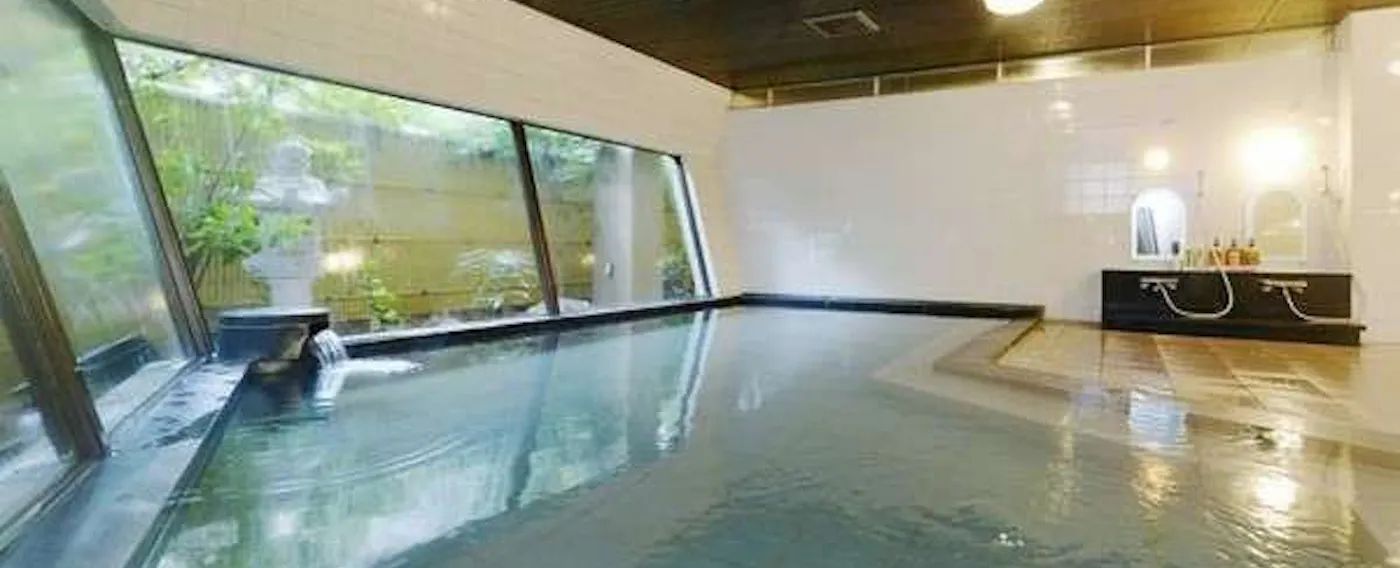 ห้องอาบน้ำสาธารณะ