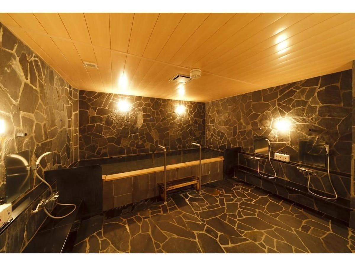 ห้องอาบน้ำสาธารณะ