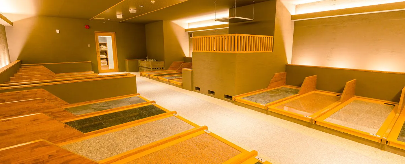 ซาวน่าหินร้อน