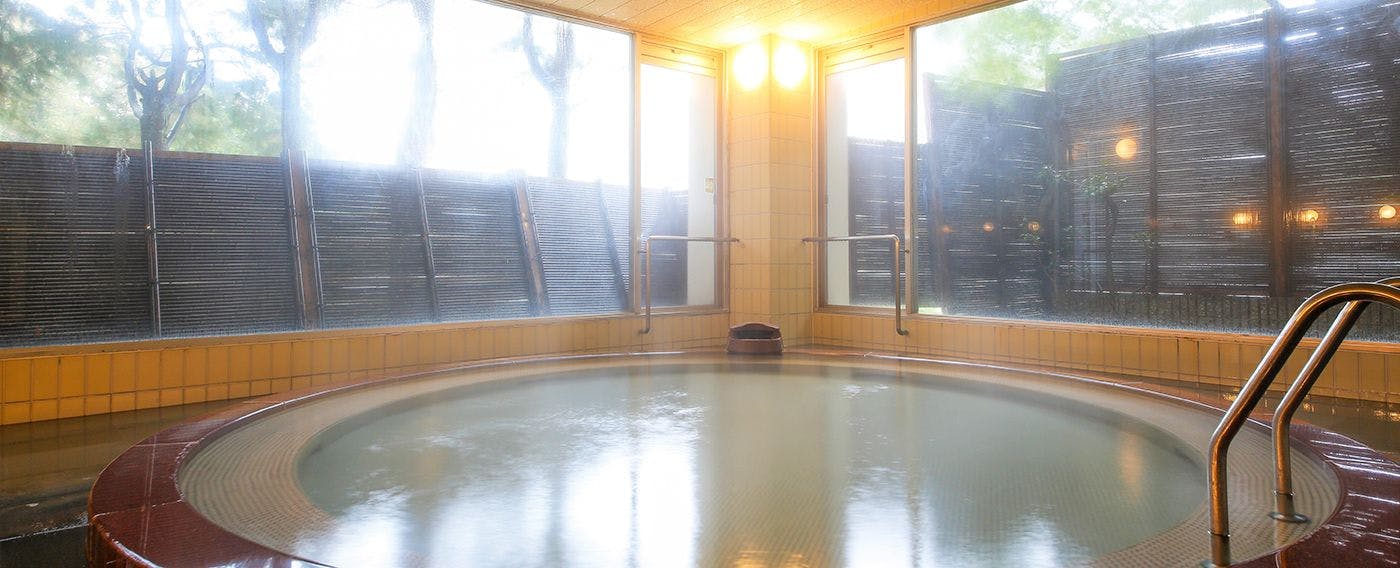 Kolam mandi awam - Siang