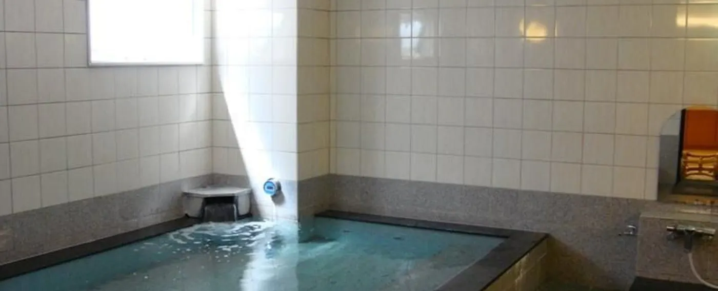 ห้องอาบน้ำสาธารณะ