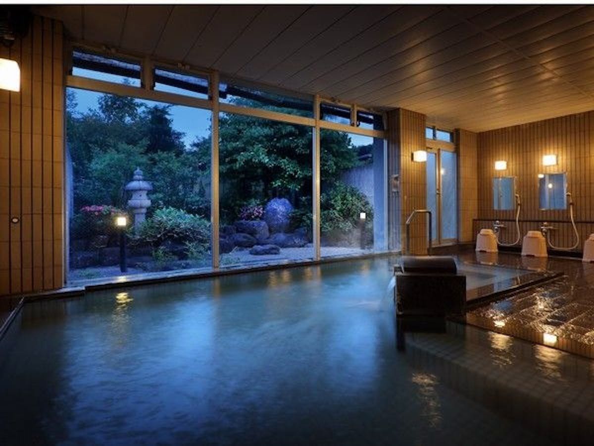 ห้องอาบน้ำสาธารณะ