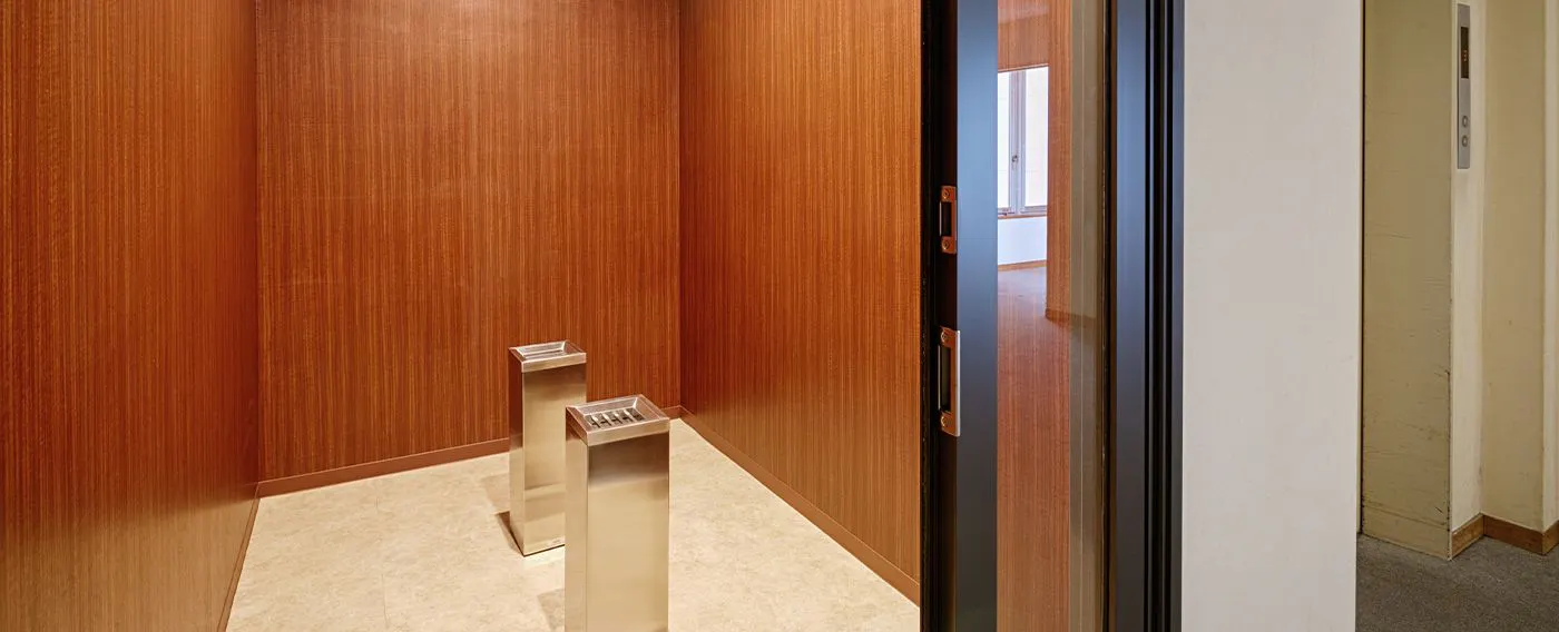 Facility|2F Smoking Area