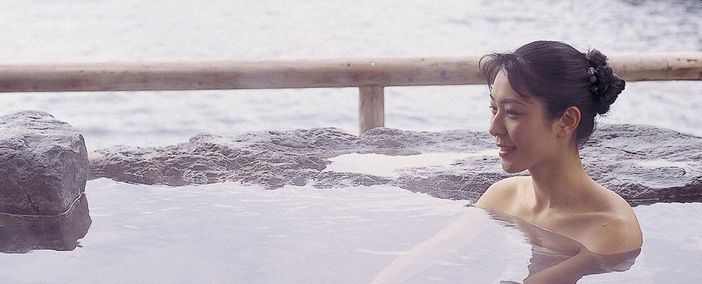 ภาพการอาบน้ำ