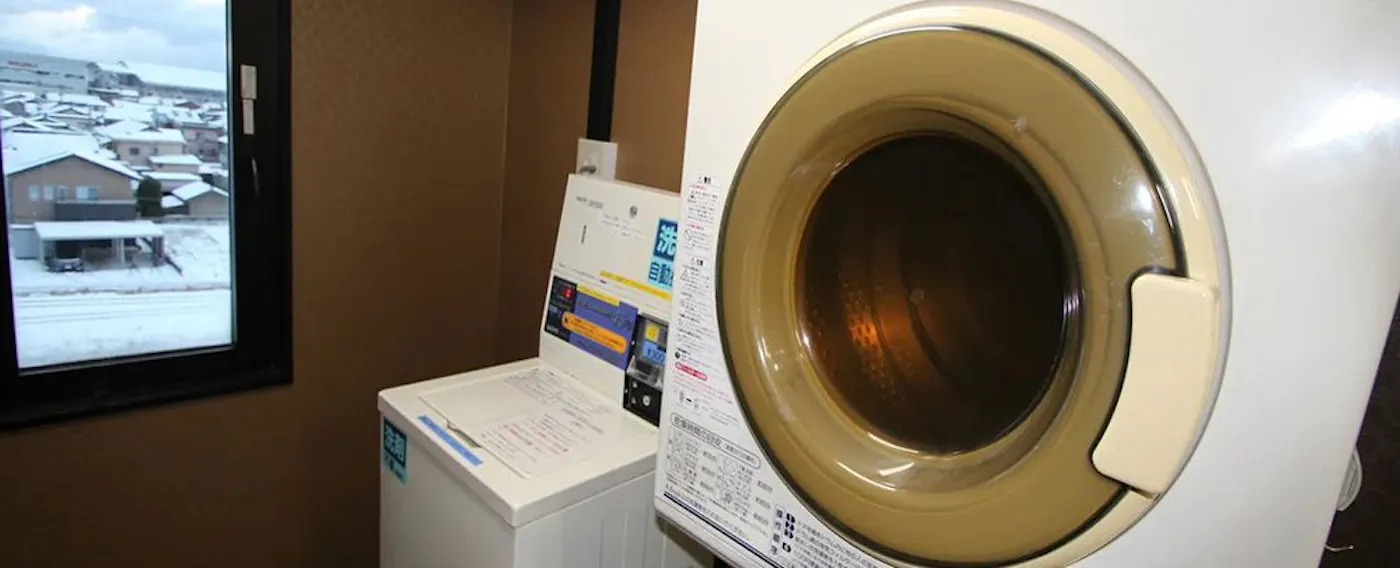 ร้านซักผ้าหยอดเหรียญ