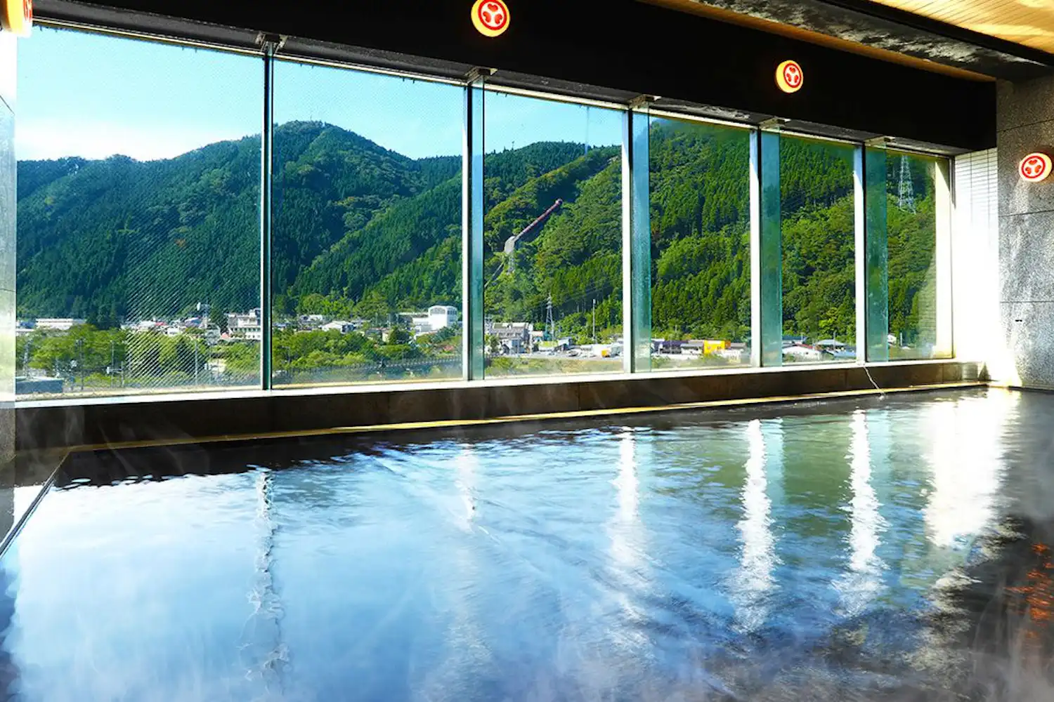 ห้องอาบน้ำสาธารณะ