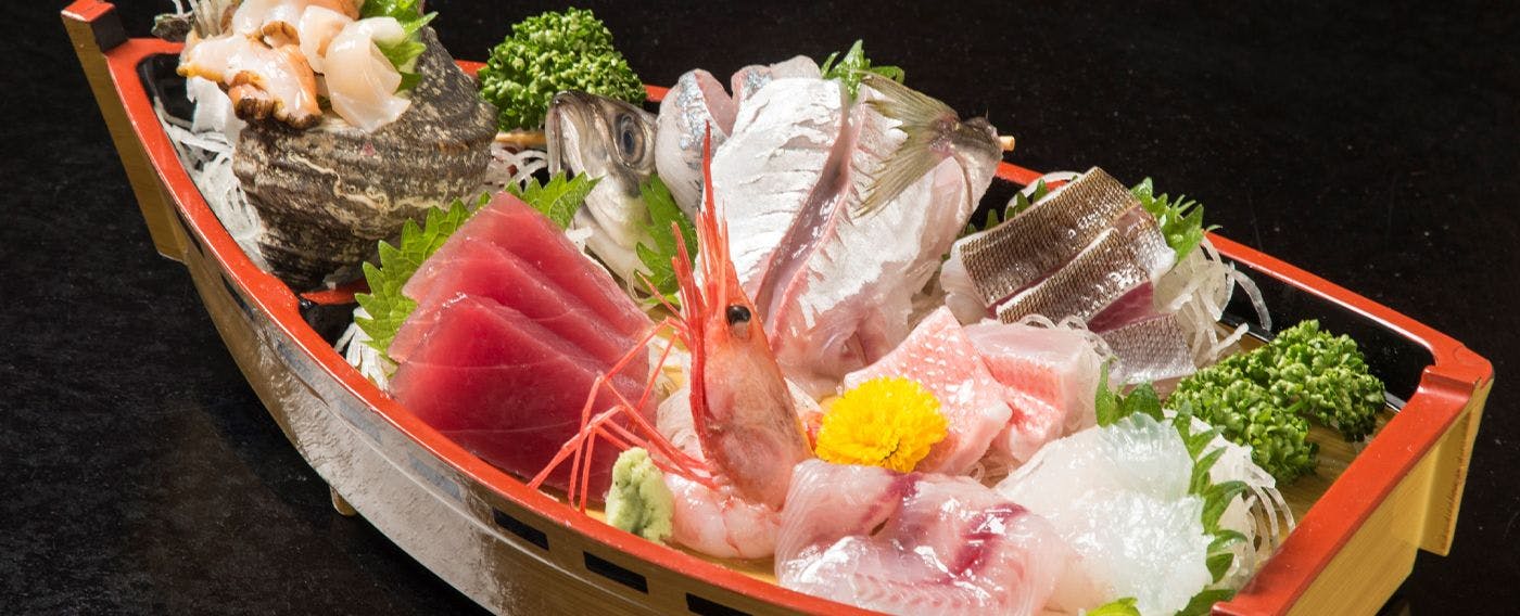 อาหารเย็น: ชุดอาหารเรือ.