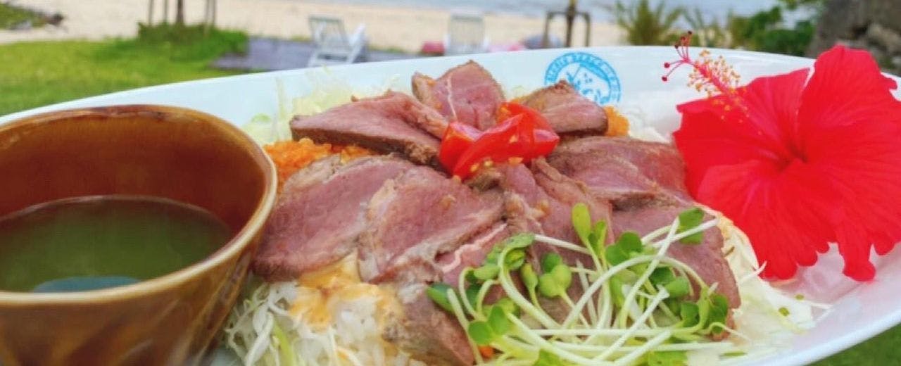 ALOALO CAFE อาหาร